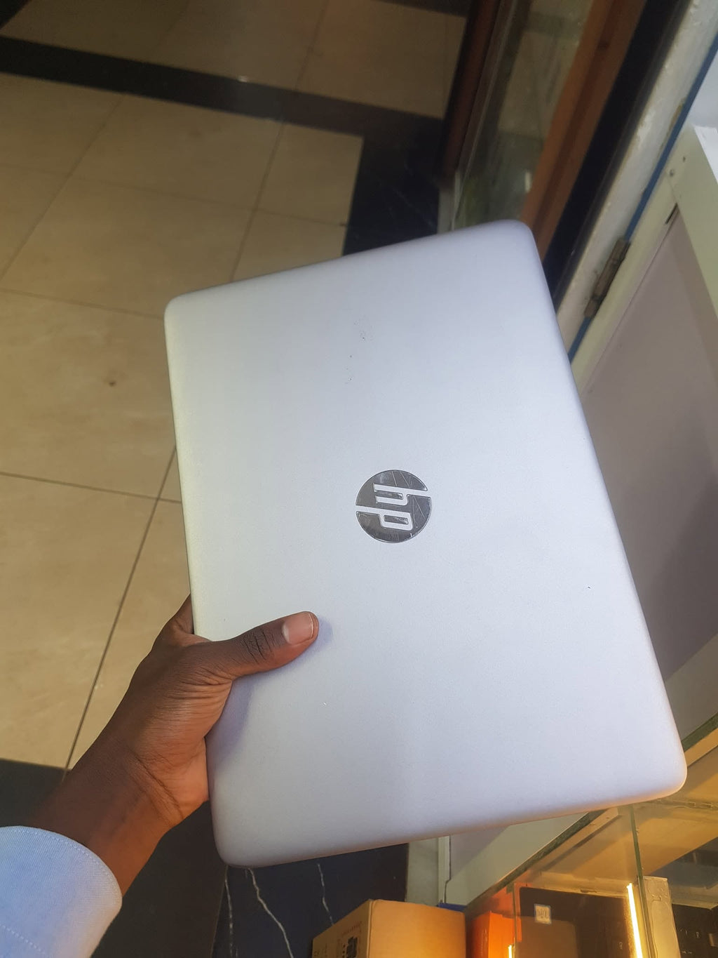 HP EliteBook 840 G3 – Core i5 6th Gen, 8GB RAM, 256GB SSD