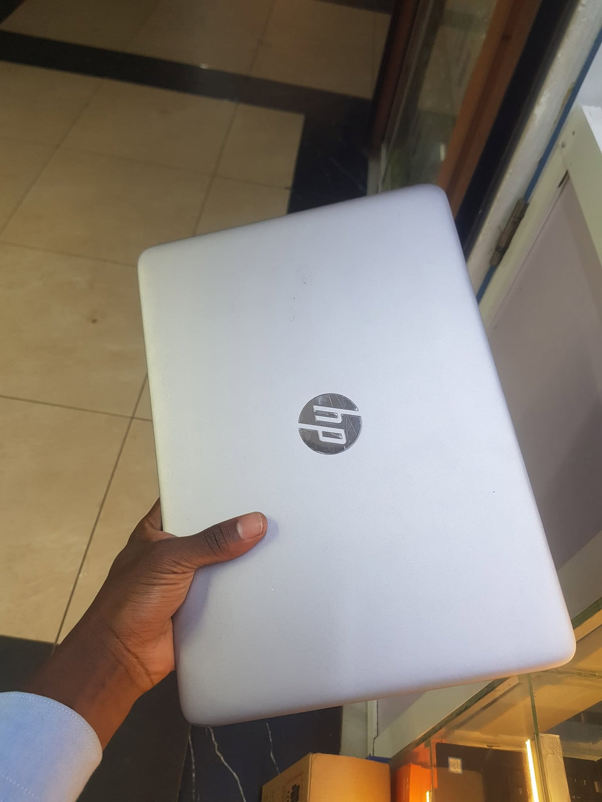 HP EliteBook 840 G3 – Core i5 6th Gen, 8GB RAM, 256GB SSD