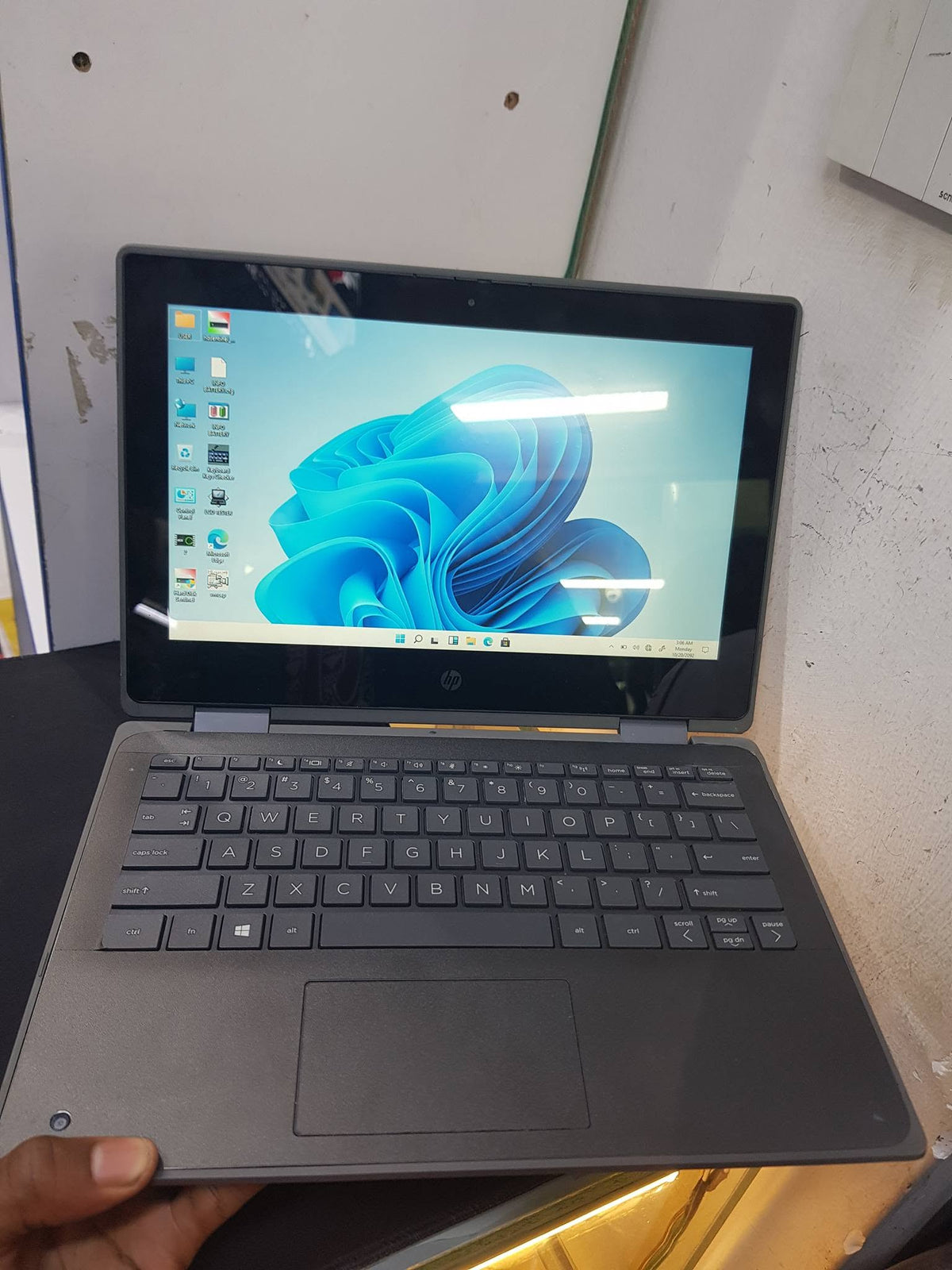 HP ProBook x360 11 G5 EE – Core i5, 8GB RAM, 256GB SSD