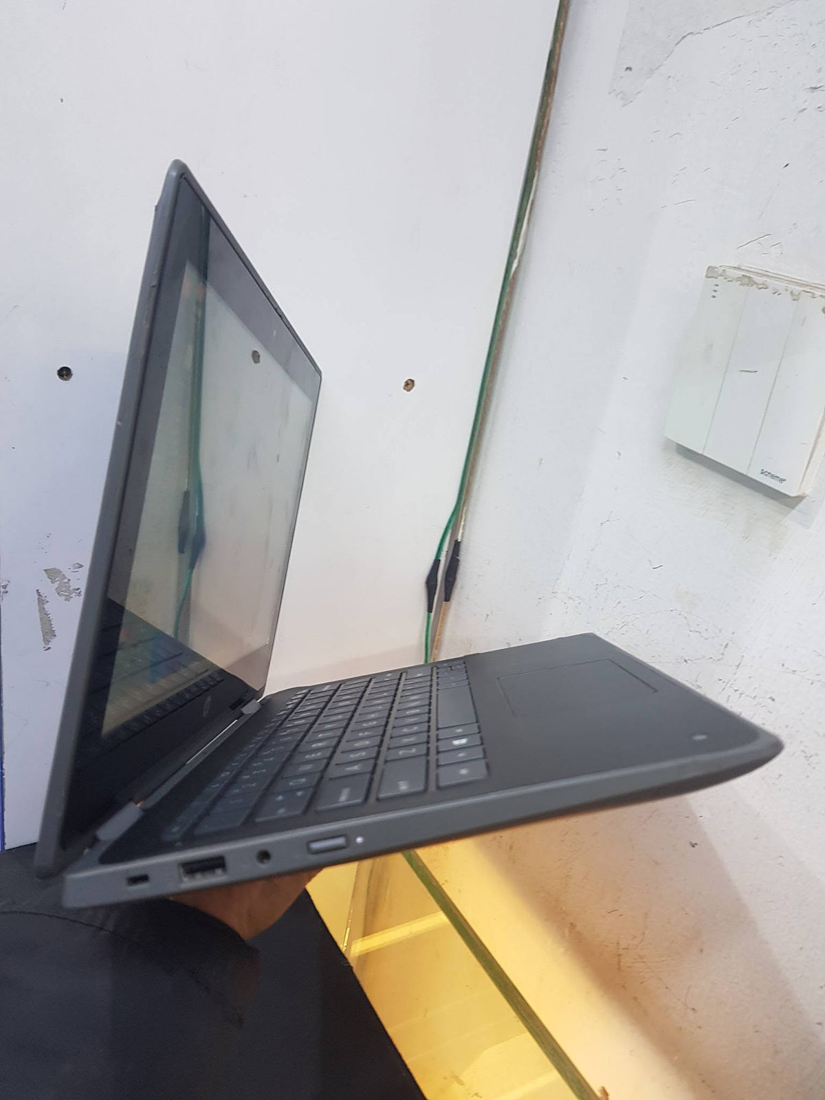 HP ProBook x360 11 G5 EE – Core i5, 8GB RAM, 256GB SSD