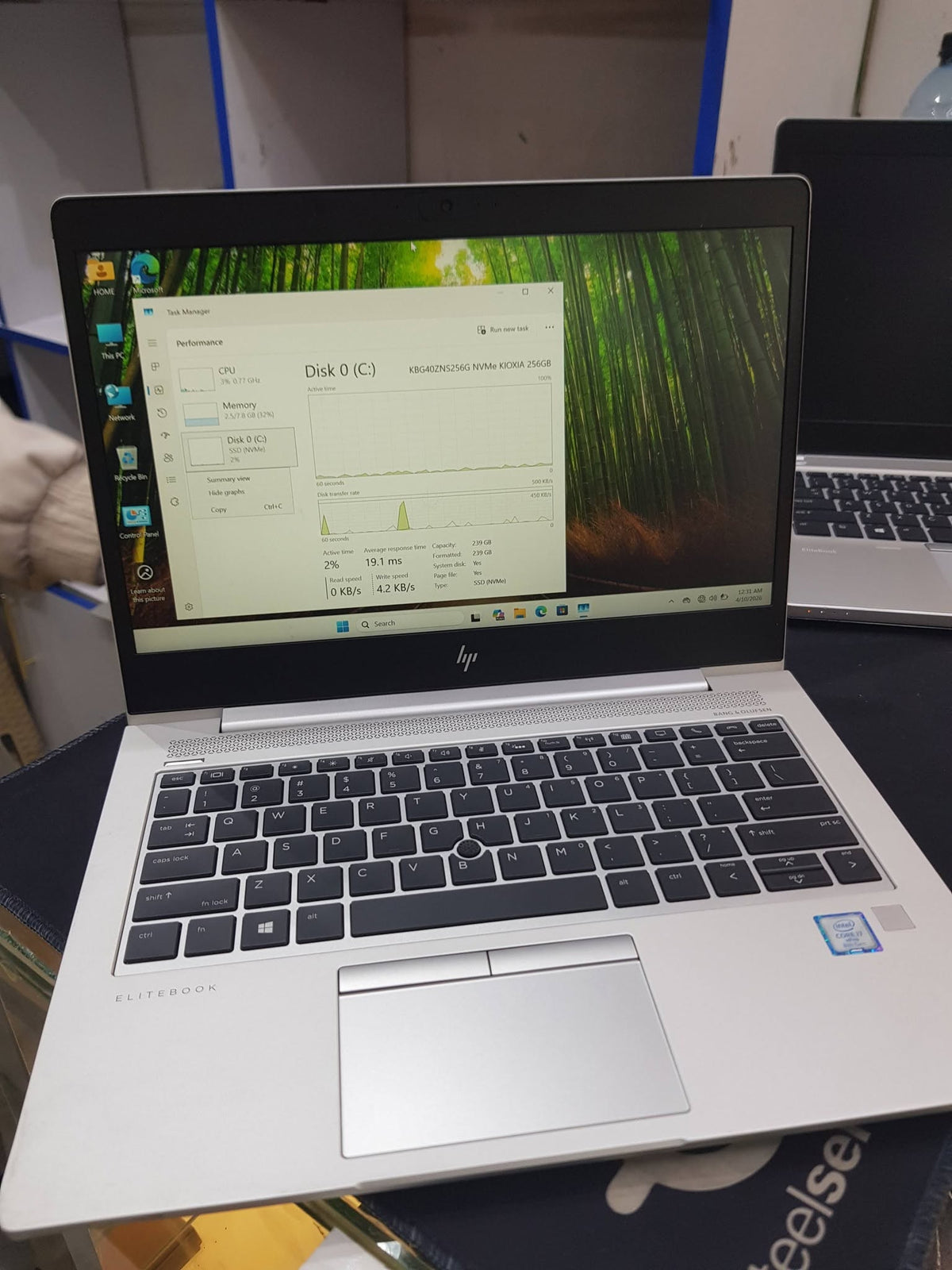 HP EliteBook 840 G5 – Core i7, 8GB RAM, 256GB SSD