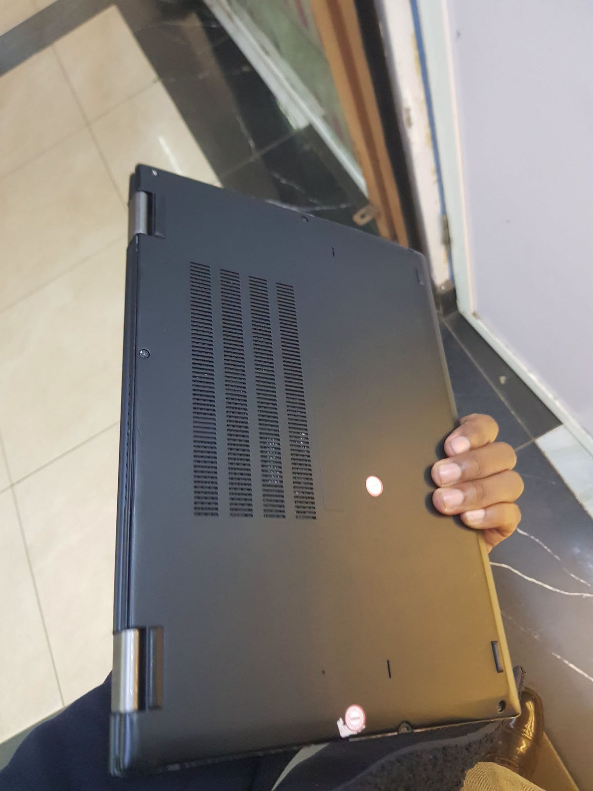 Lenovo ThinkPad X380 Yoga – Core i5, 8GB RAM, 256GB SSD